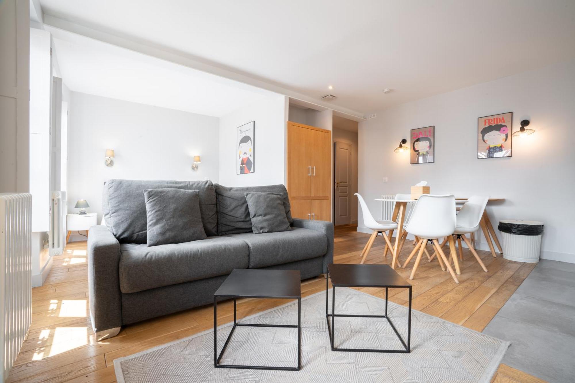 Apparts de l'Oncle Louis Versailles Extérieur photo