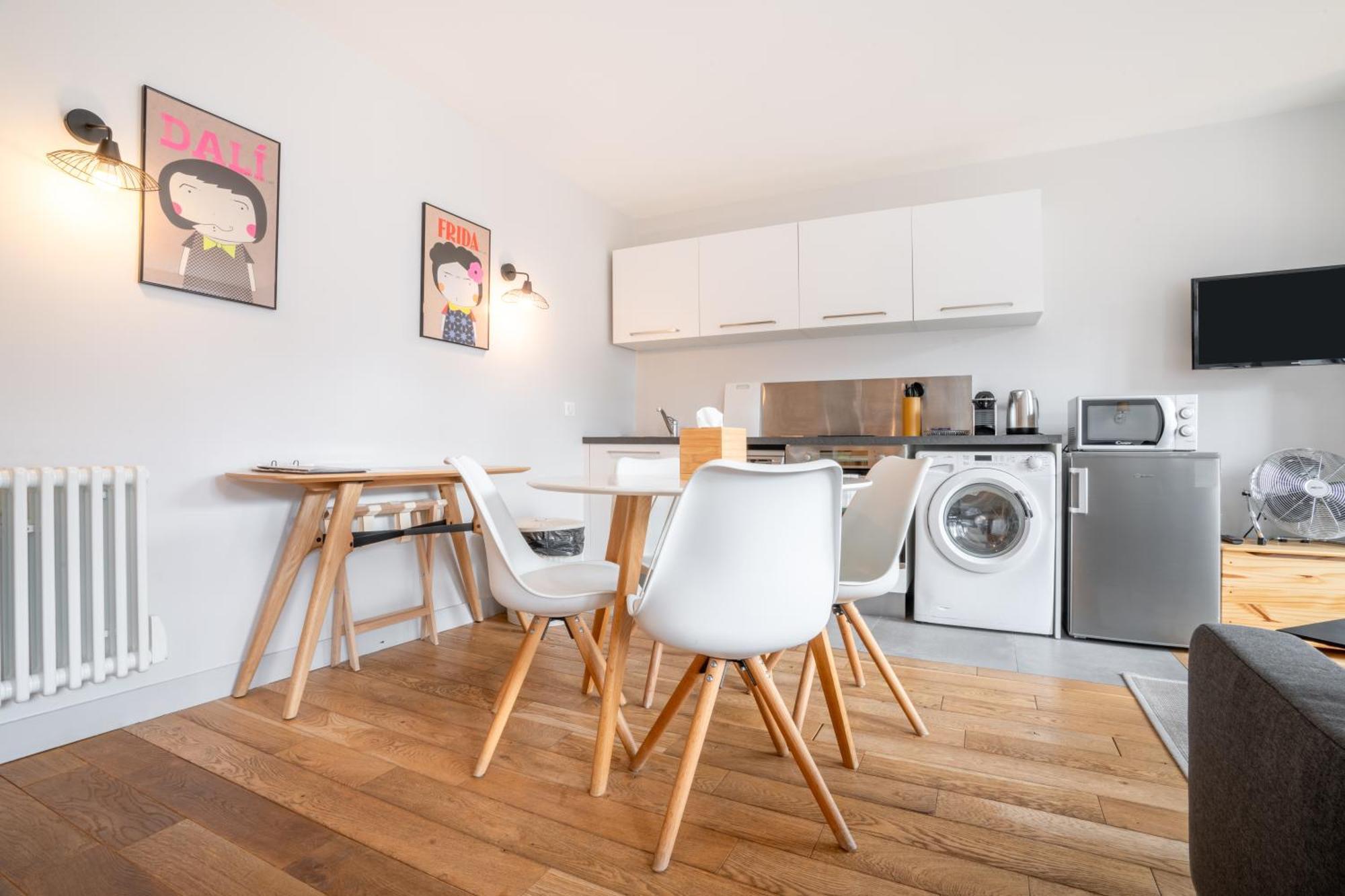 Apparts de l'Oncle Louis Versailles Extérieur photo